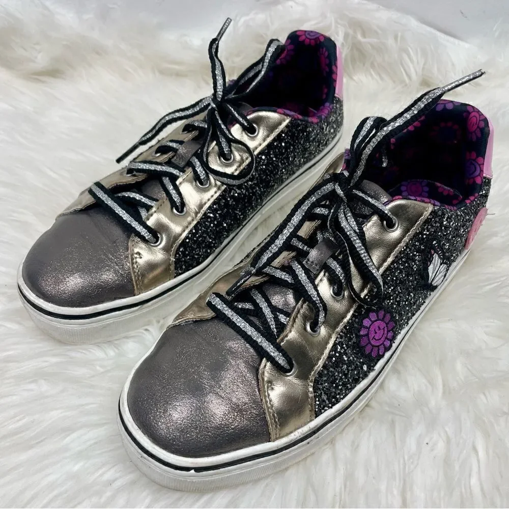 Madden NYC | Bitmoji,glitter,sneakers 6.0 black, bronze,pink.